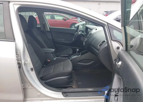 2017 Kia Forte Lx из США, поврежденный, VIN KNAFK5A81H5669587